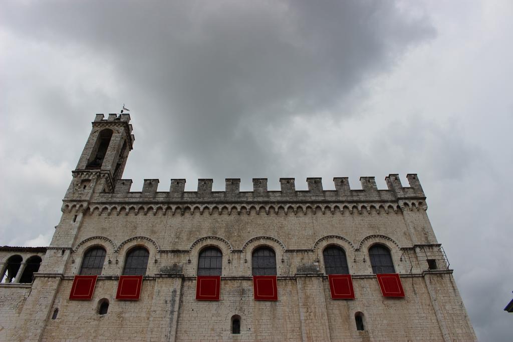 Hotel Pinolo Gubbio Exterior photo