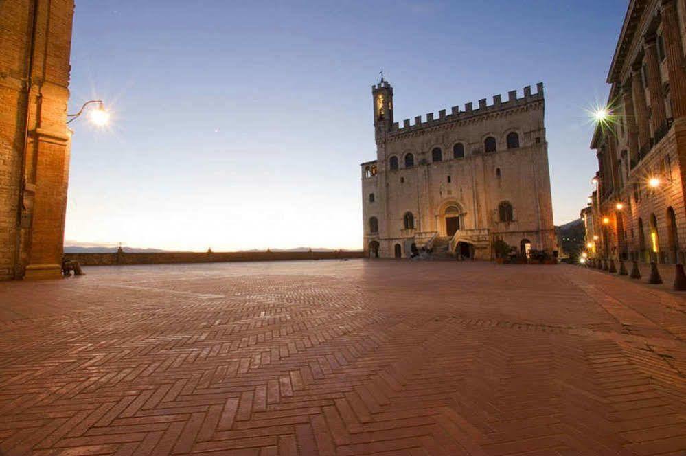 Hotel Pinolo Gubbio Exterior photo